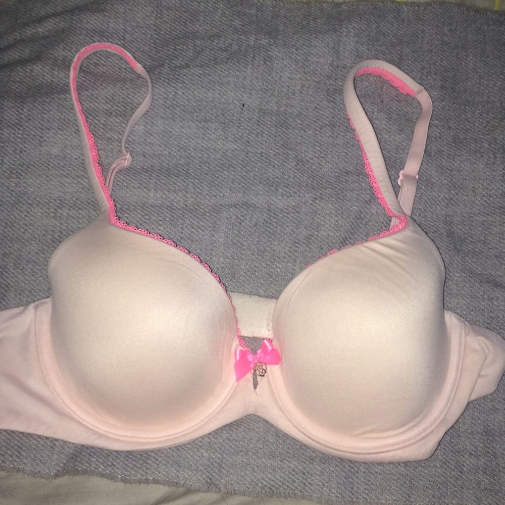 Victoria Secret lined demi Bra